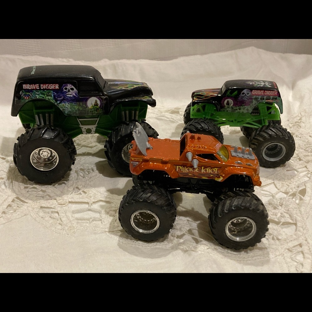 Monster Truck Trio